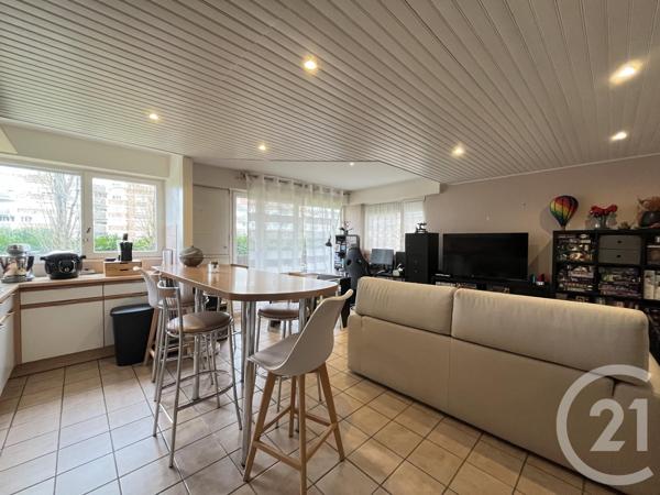 Appartement F3 à vendre  3 pièces - 72,72 m2 MAUREPAS - 78