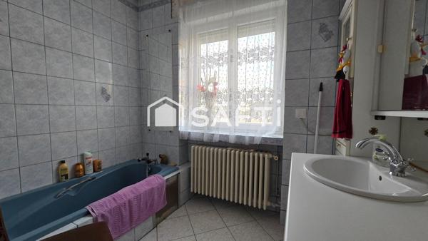 Maison individuelle de rapport 9 pièces