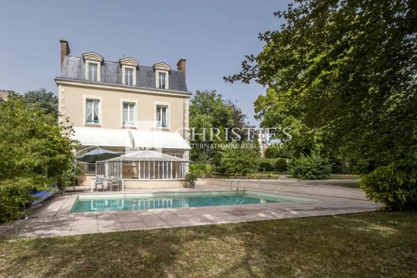 A vendre magnifique maison bourgeoise entre ville et campagne en haute Vienne