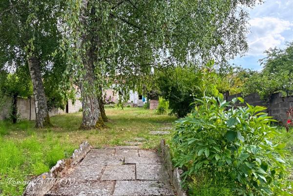Authentique maison mitoyenne lorraine avec cachet - 6 pièces - 215m2 – grand jardin & annexes – MONTAUVILLE (54)