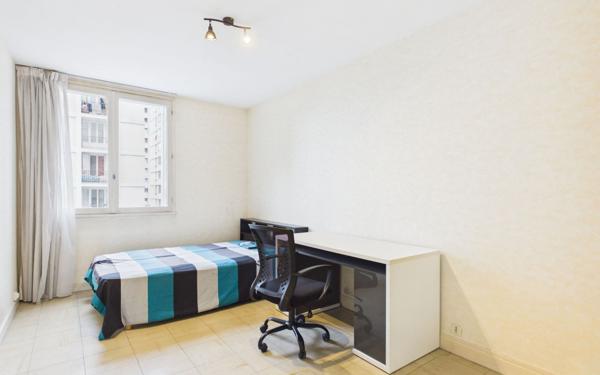 Appartement à vendre    4 pièces • 81,82 m2 Grenoble