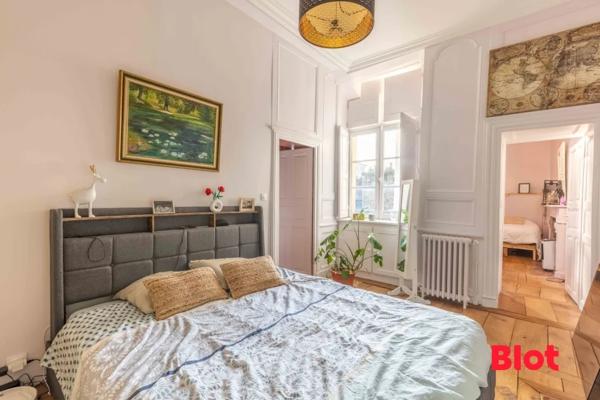 Appartement 5 pièce(s)