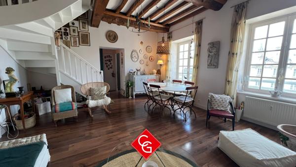APPARTEMENT DANS UNE RÉSIDENCE SÉCURISÉE CENTRE-VILLE DE BAYEUX-CALVADOS-NORMANDIE-FRANCE