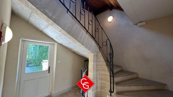 APPARTEMENT DANS UNE RÉSIDENCE SÉCURISÉE CENTRE-VILLE DE BAYEUX-CALVADOS-NORMANDIE-FRANCE
