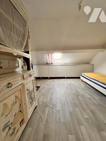 Proche centre-ville et voies rapides - immeuble comprenant 3 appartements 
