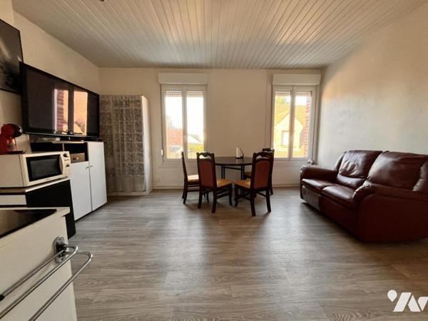Proche centre-ville et voies rapides - immeuble comprenant 3 appartements 
