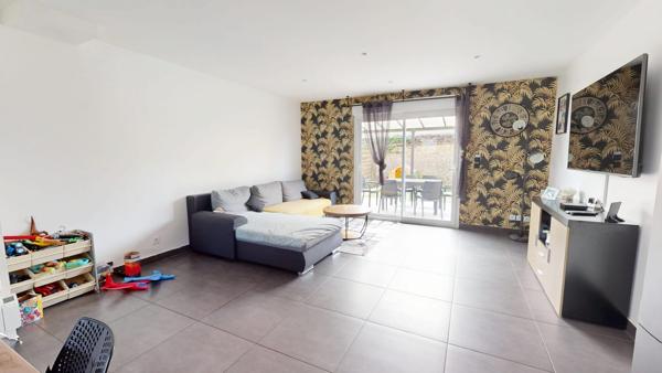 Grange à aménager 140m2 + dépendance 25m2