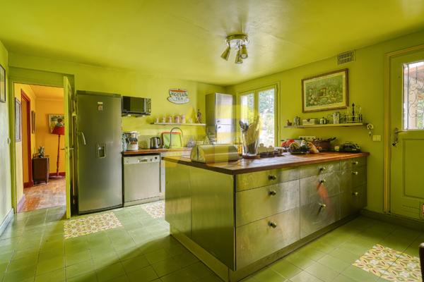 Maison Le Plessis Robinson 6 pièce(s) 195 m2 €799 000 ** - Référence 172