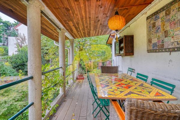 Maison Le Plessis Robinson 6 pièce(s) 195 m2 €799 000 ** - Référence 172