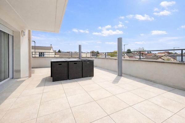 Appartement familial 4 pièces avec terrasse  40m²