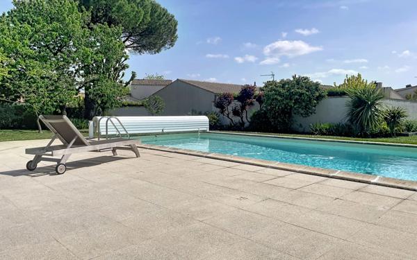 Maison à vendre    6 pièces •  Dompierre-sur-Mer