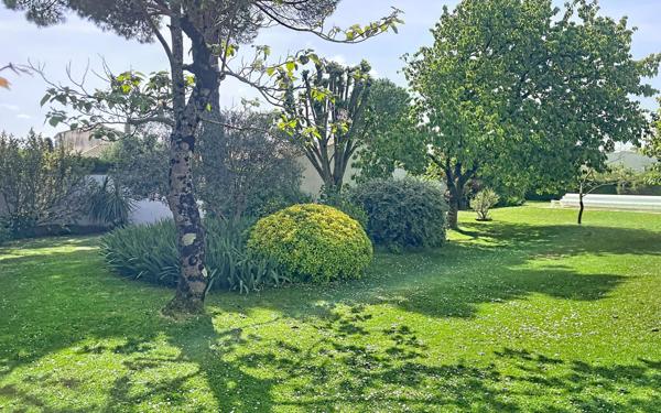 Maison à vendre    6 pièces •  Dompierre-sur-Mer