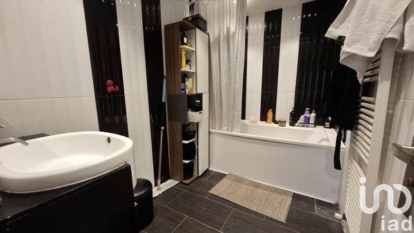 Maison de ville 4 pièces de 124 m² à Dreux (28100)