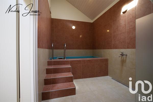 Maison à vendre 20 pièces 450 m² Gex