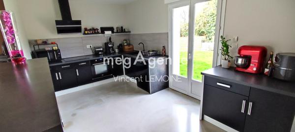 Maison à ISIGNY-LE-BUAT, 50540 - 6 pièces 127m²