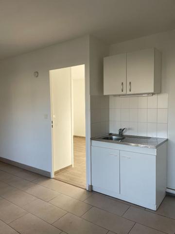 Location appartement Creil - 2 pièce(s) - 34 m² - 620 €/mois
