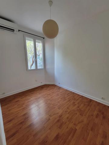 Location                                                      Maison de ville
                        
                     3 pièces                      59 m2                     à Nice