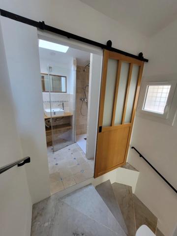 Location                                                      Maison de ville
                        
                     3 pièces                      59 m2                     à Nice