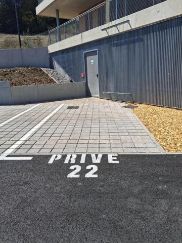Parking / Box à louer à Barberaz (73000)