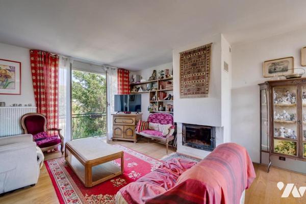 Petite maison à rénover au cœur du village