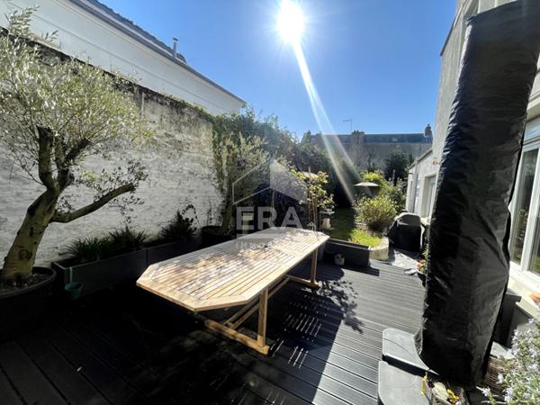 Maison Bourgeoise Saint-quentin 10 pièces 320 m2