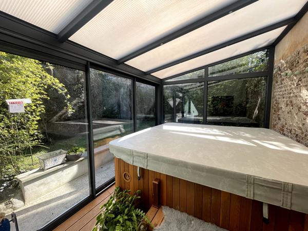 Maison Bourgeoise Saint-quentin 10 pièces 320 m2