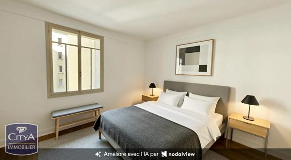 Appartement à vendre 5 pièces 100.56m² Toulon (83000)