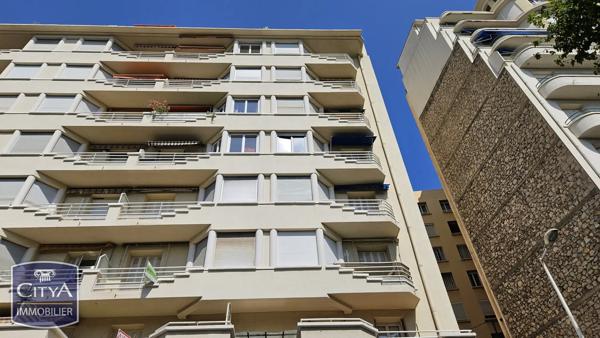Appartement à vendre 5 pièces 100.56m² Toulon (83000)