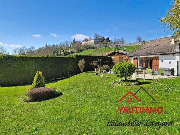Bonne (74380) Maison atypique 100 m² avec terrain 1 800 m² – Bonne – Proche Genève