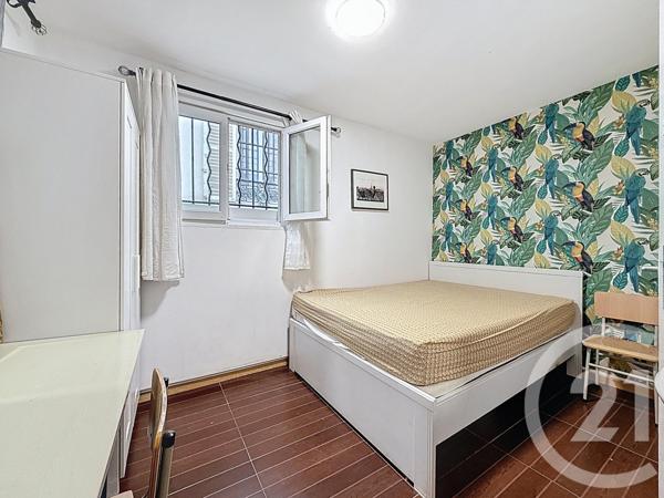 à vendre  147,22 m2 PARIS - 75020