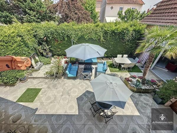 Vente Maison 8 pièces 308 m2 à Roanne