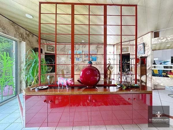 Vente Maison 8 pièces 308 m2 à Roanne