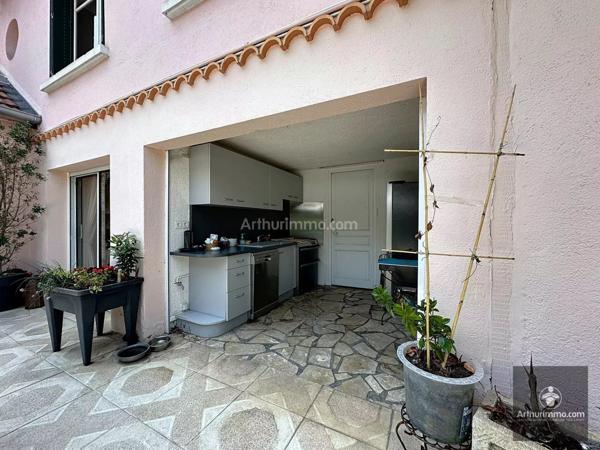 Vente Maison 8 pièces 308 m2 à Roanne