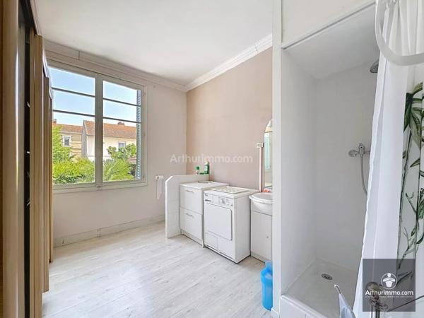 Vente Maison 8 pièces 308 m2 à Roanne