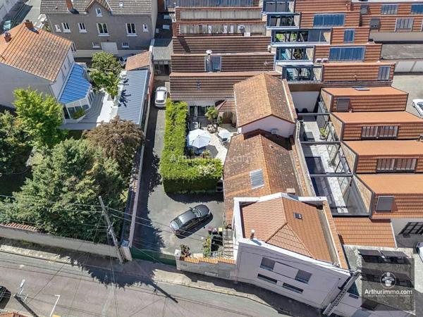 Vente Maison 8 pièces 308 m2 à Roanne