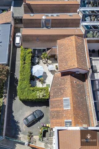 Vente Maison 8 pièces 308 m2 à Roanne