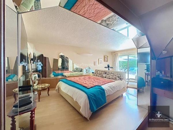 Vente Maison 8 pièces 308 m2 à Roanne