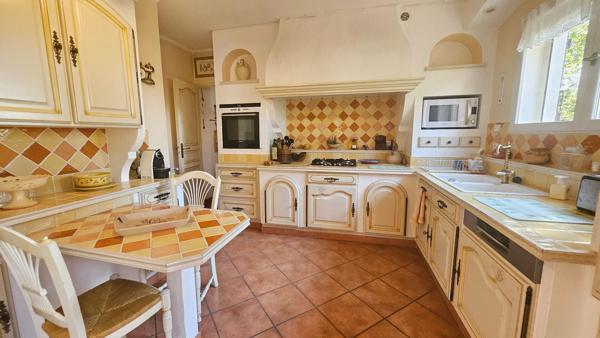 Maison La Garde 138.72 m2 - rare à la vente, secteur calme et arboré.