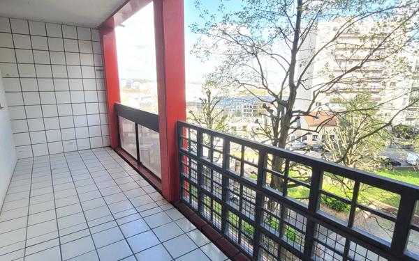 Appartement à louer    2 pièces • 63,03 m2 Issy-les-Moulineaux
