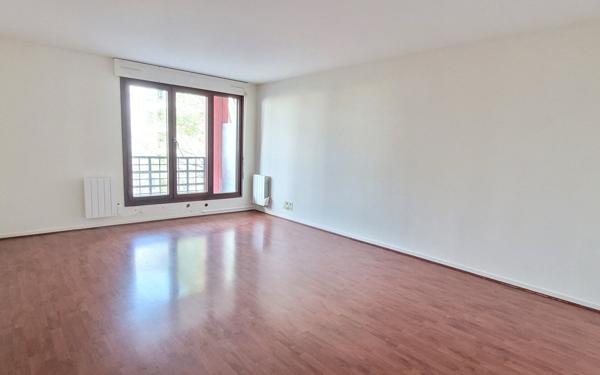 Appartement à louer    2 pièces • 63,03 m2 Issy-les-Moulineaux