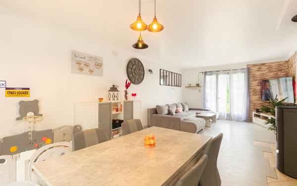 Maison à vendre    7 pièces •  Étampes