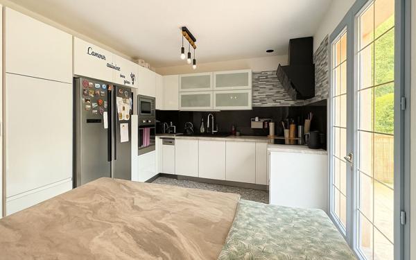 Maison à vendre    7 pièces •  Étampes