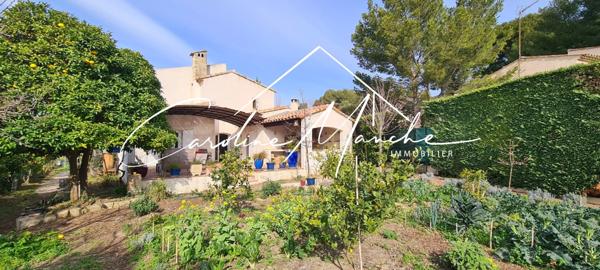 Villa provençale T6 de 175m² - terrasse, garage et terrain de 1000m²
