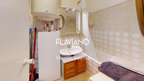 Appartement 27,81 m2 Le sauze (04400)