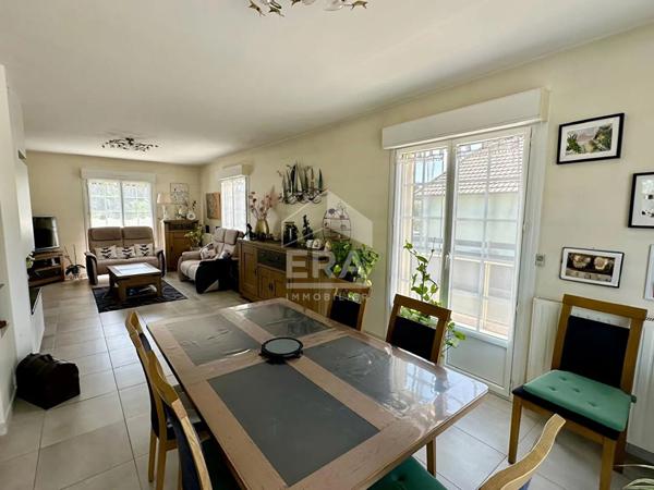 Maison Douvres La Delivrande 8 pièce(s) 156 m2