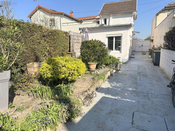 Maison à vendre à Caen dans le Calvados (14000), ref : 14005/MAIS/153   
Calmette
