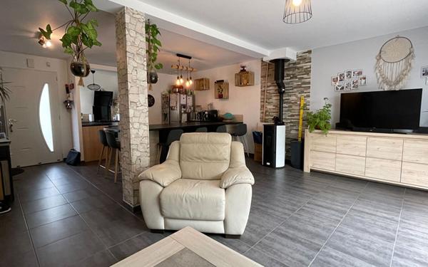 Maison à vendre    4 pièces • 120 m2 Fosseuse