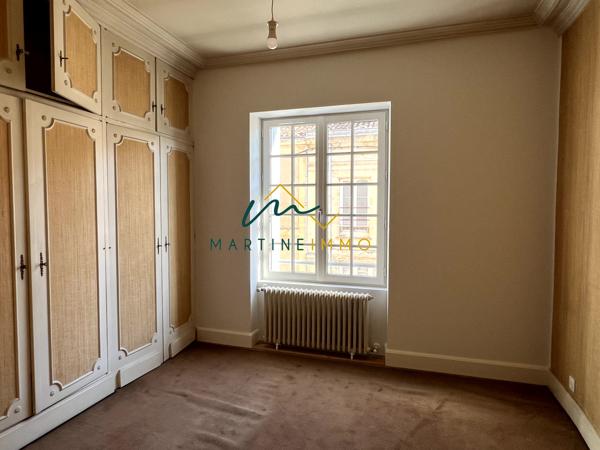 Immeuble à vendre à Marmande