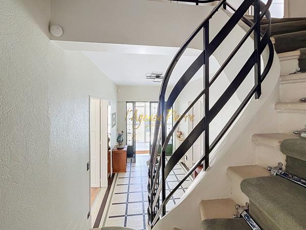 Maison 8 pièces à vendre Châtellerault - 86100 / Réf: 11966