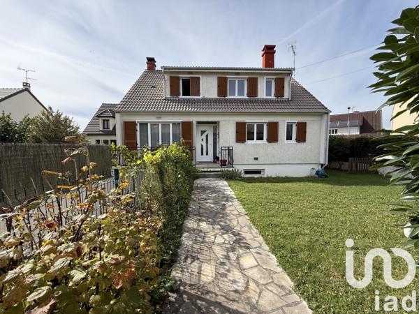 Maison à vendre 7 pièces 172 m² Vert-Saint-Denis